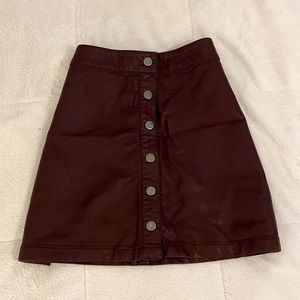 VIOLET LEATHER BUTTON UP SKIRT🥳